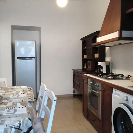 A Casa Di Chloe - San Giovanni Rome
